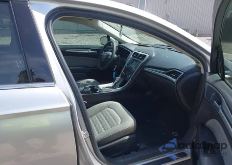 2016 Ford Fusion S из США, поврежденный, VIN 3FA6P0G78GR256864